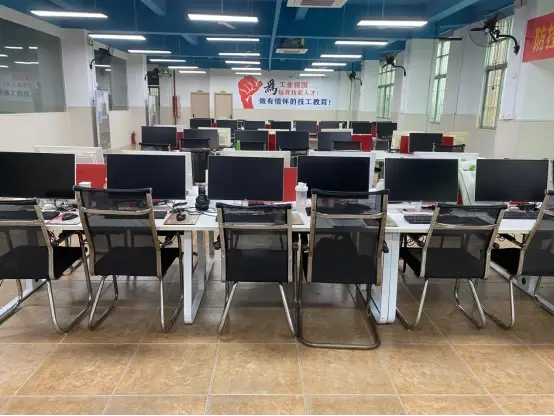 sw零件颜色全部变灰